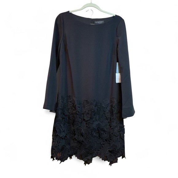 NWT Laundry by Shelli Segal Los Angeles Black Floral Tone On Tone Dress Size 6* - Picture 1 of 6